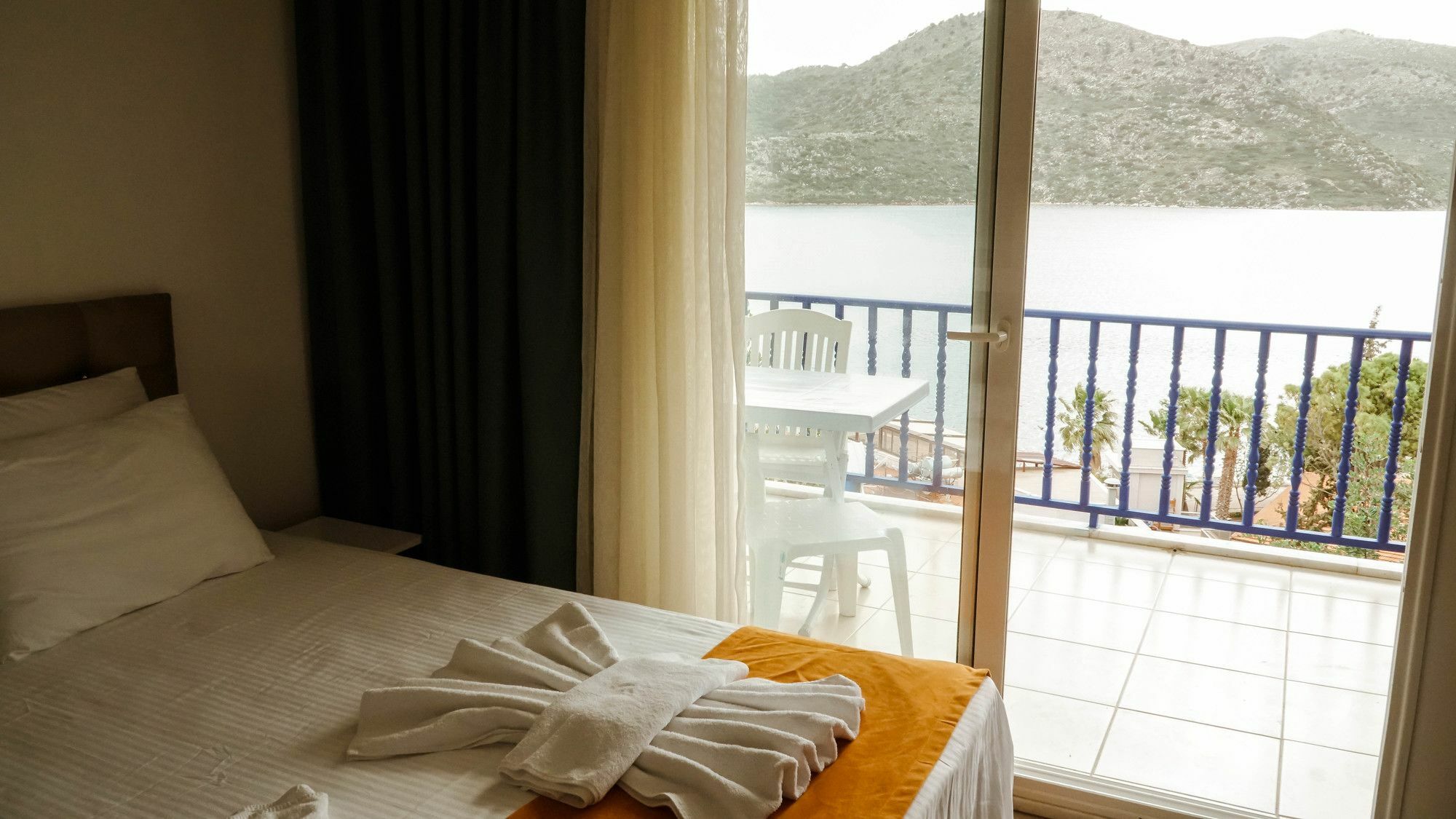 Lemon Garden Boutique Hotel Bozburun Exteriör bild